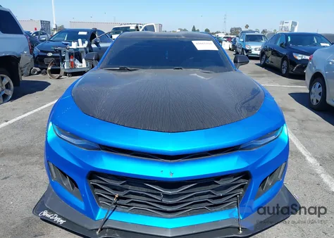 2017 Chevrolet Camaro 1Lt из США, поврежденный, VIN 1G1FB1RS1H0199885